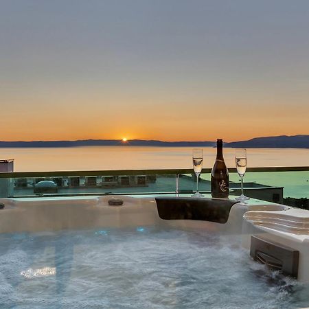Exclusive Penthouse Big Blue With Private Jacuzzi Daire Makarska Dış mekan fotoğraf
