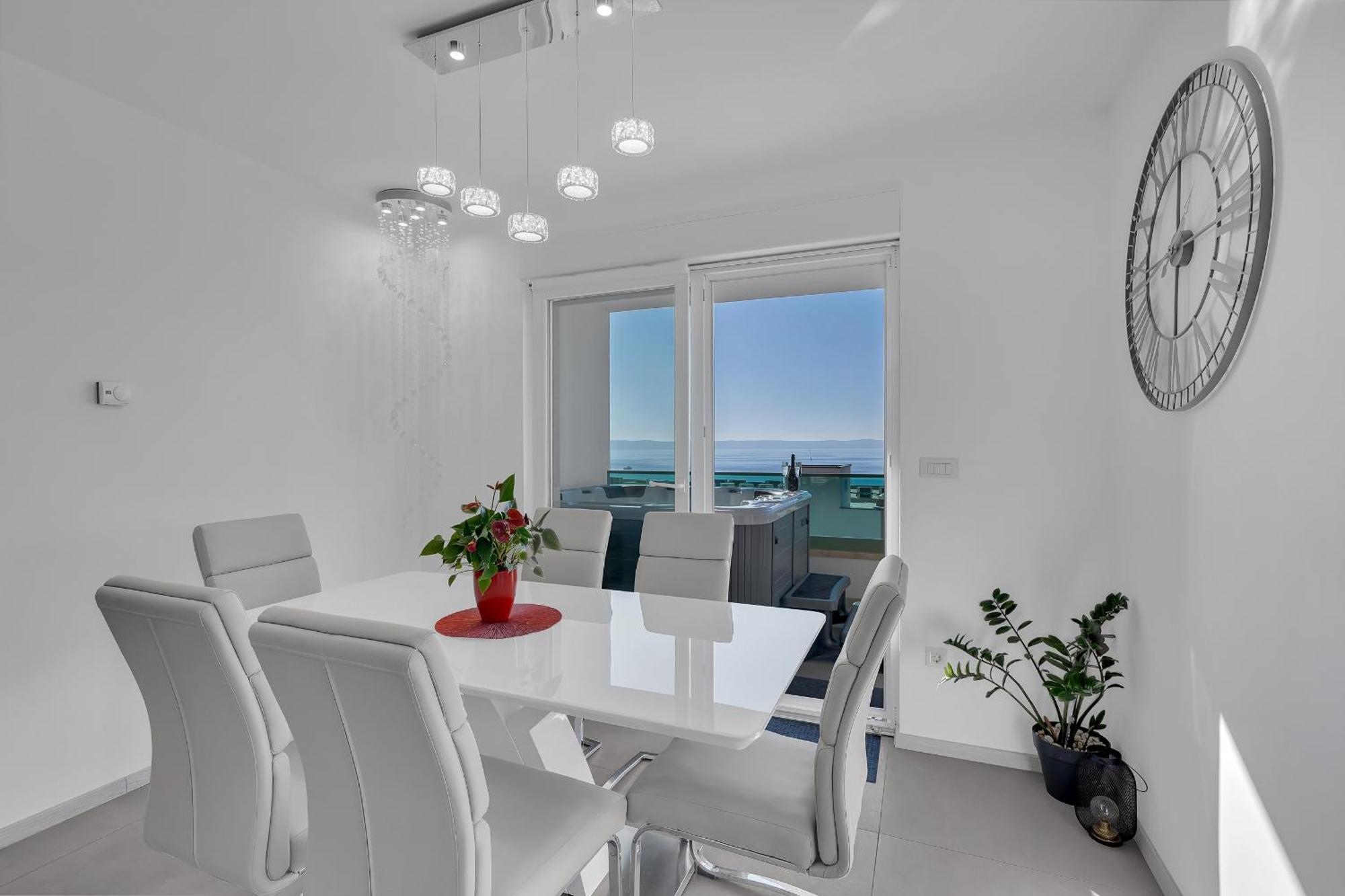Exclusive Penthouse Big Blue With Private Jacuzzi Daire Makarska Dış mekan fotoğraf