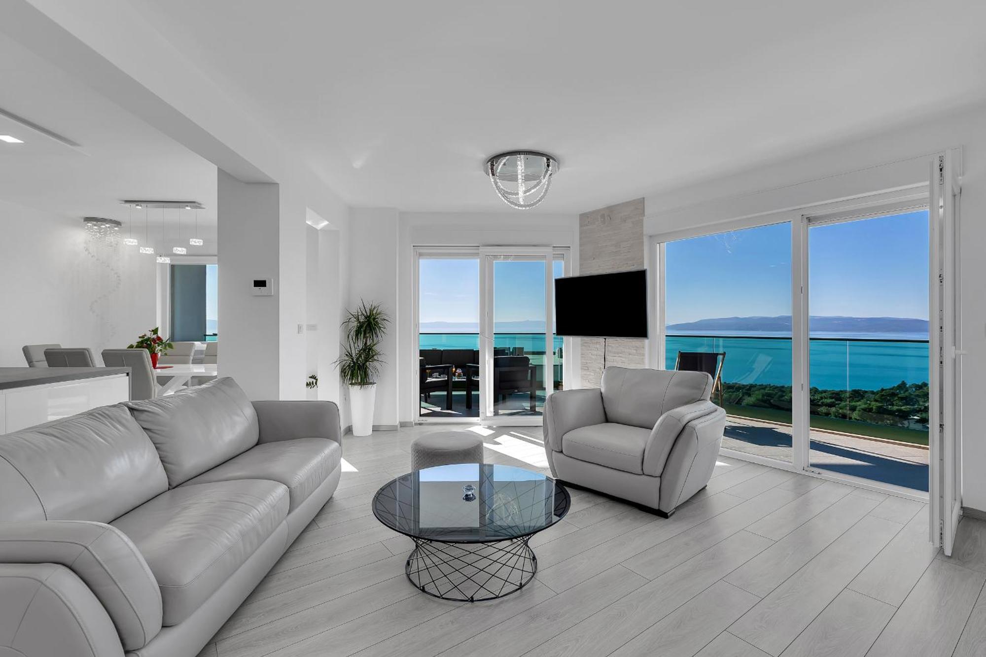 Exclusive Penthouse Big Blue With Private Jacuzzi Daire Makarska Dış mekan fotoğraf
