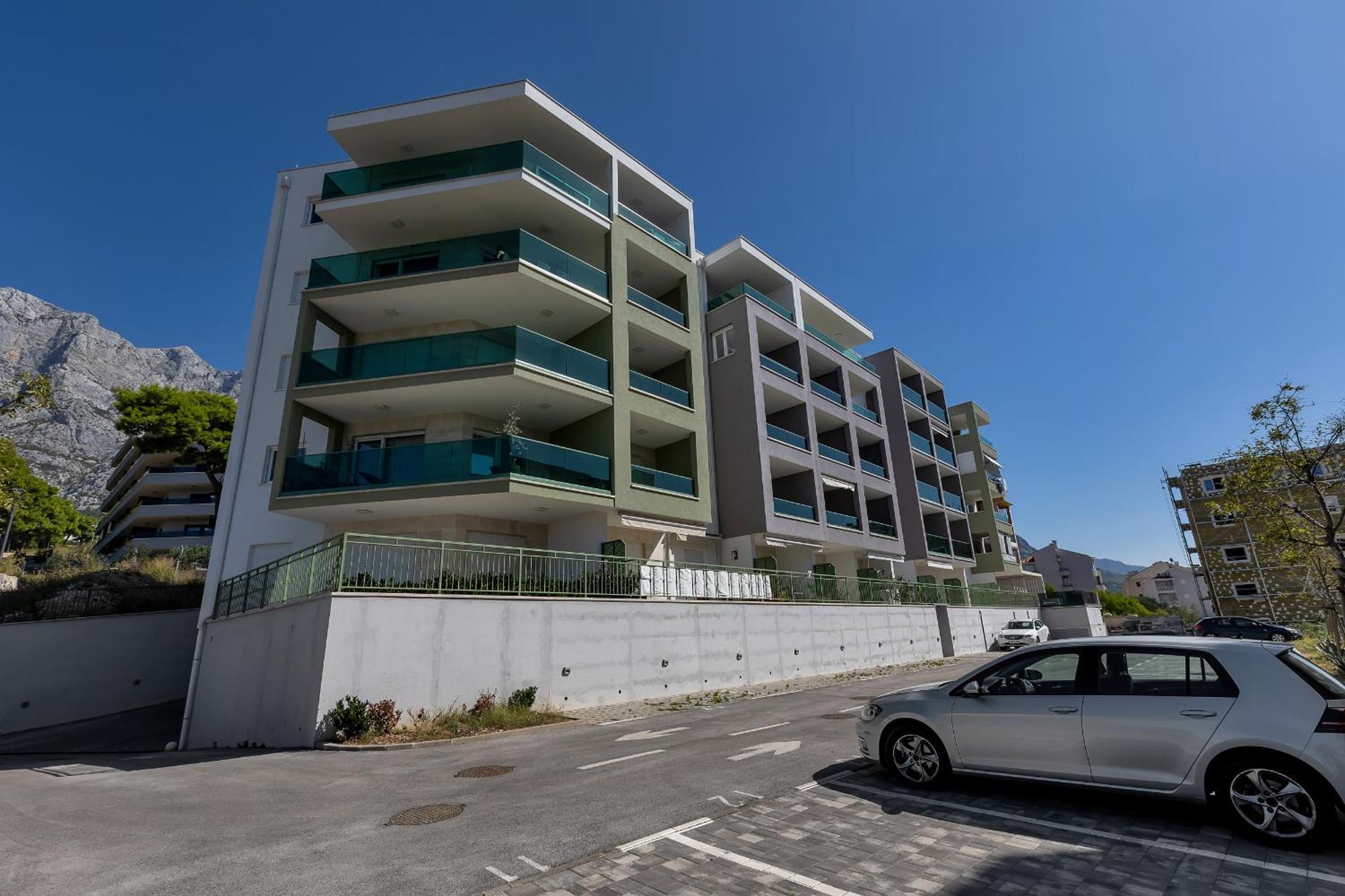 Exclusive Penthouse Big Blue With Private Jacuzzi Daire Makarska Dış mekan fotoğraf